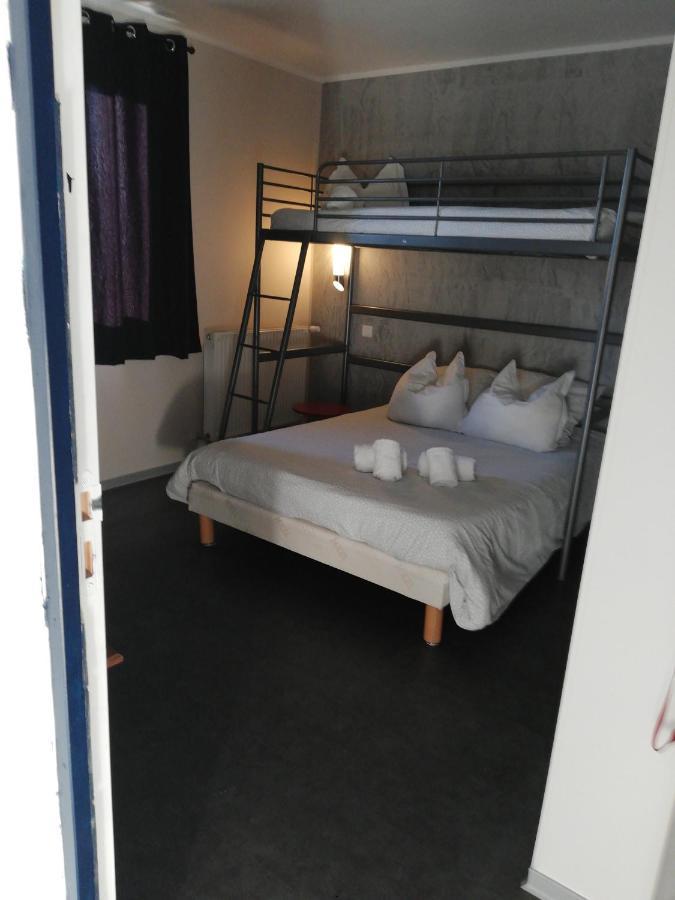 Hotel Le Patio Millau Zewnętrze zdjęcie