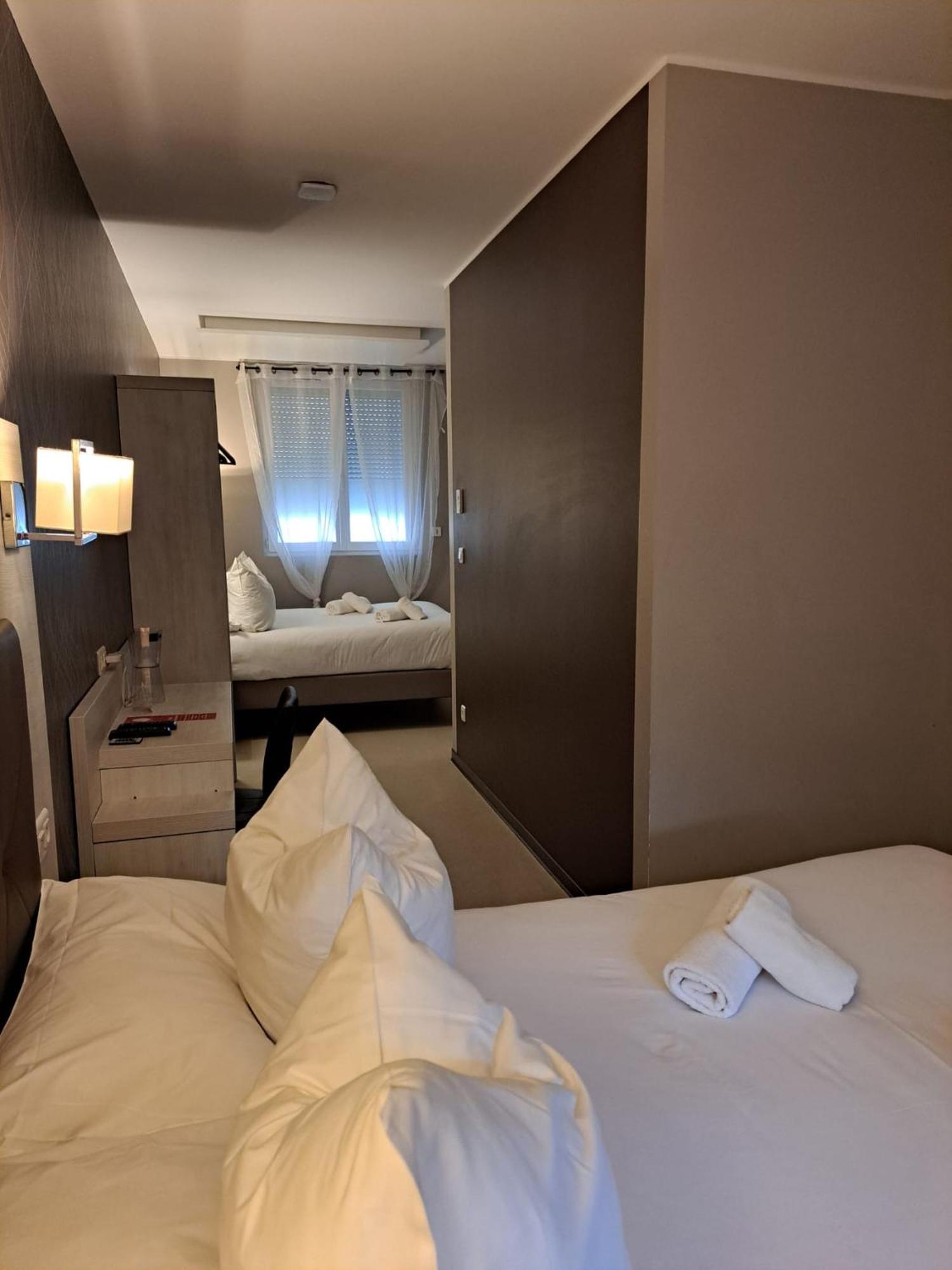 Hotel Le Patio Millau Zewnętrze zdjęcie