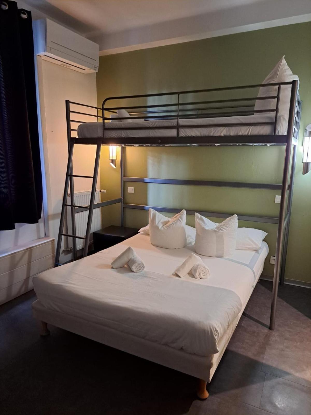Hotel Le Patio Millau Zewnętrze zdjęcie