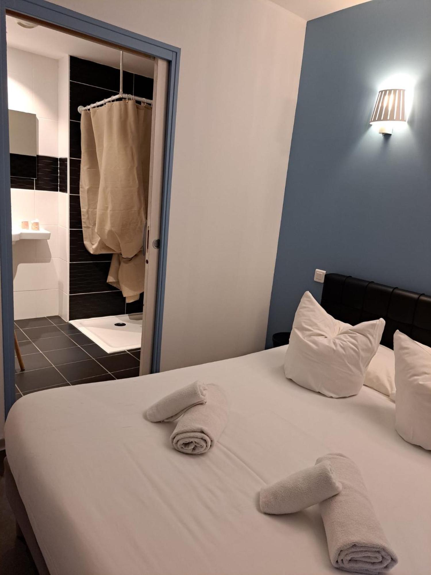 Hotel Le Patio Millau Zewnętrze zdjęcie