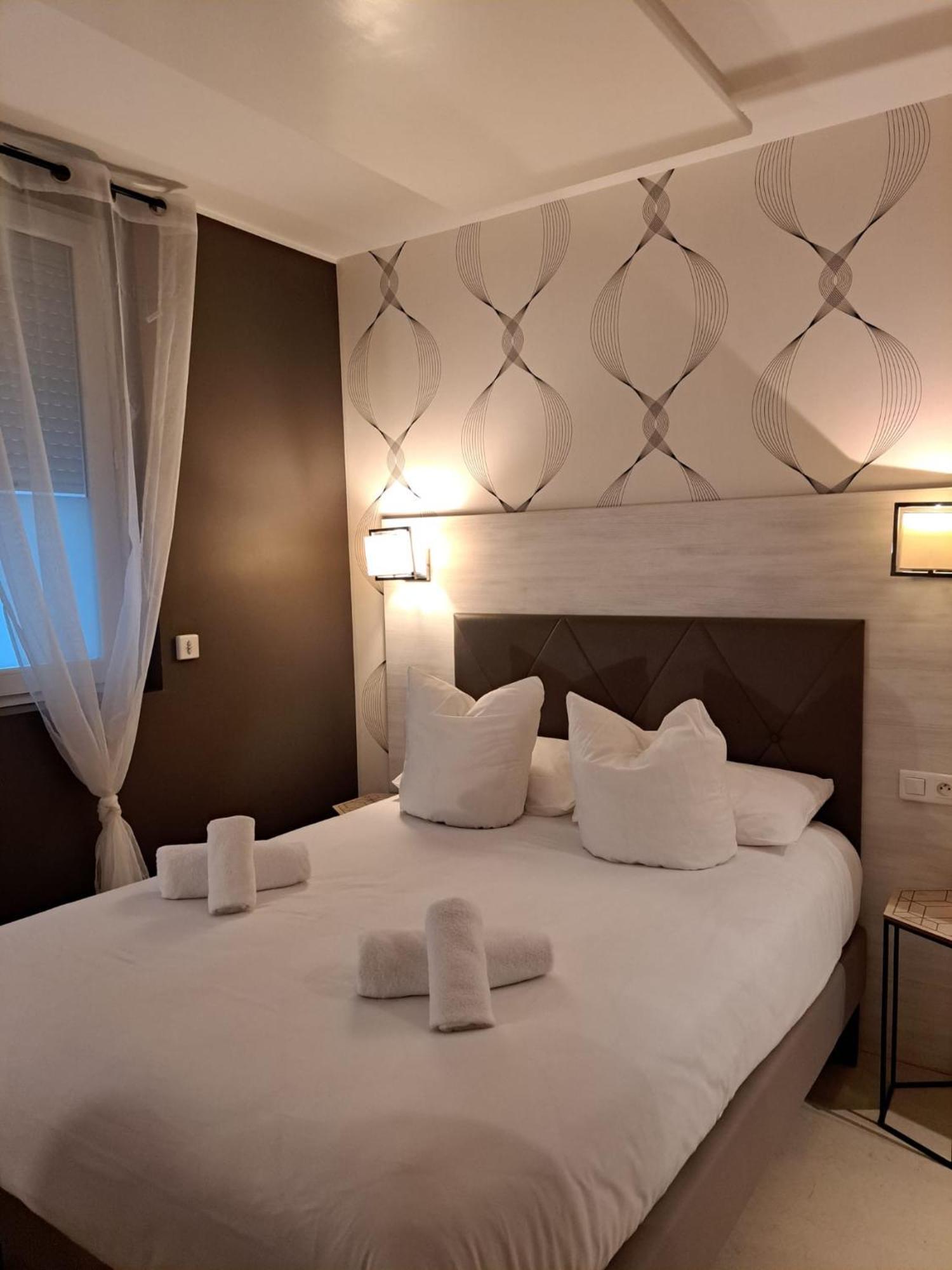 Hotel Le Patio Millau Zewnętrze zdjęcie